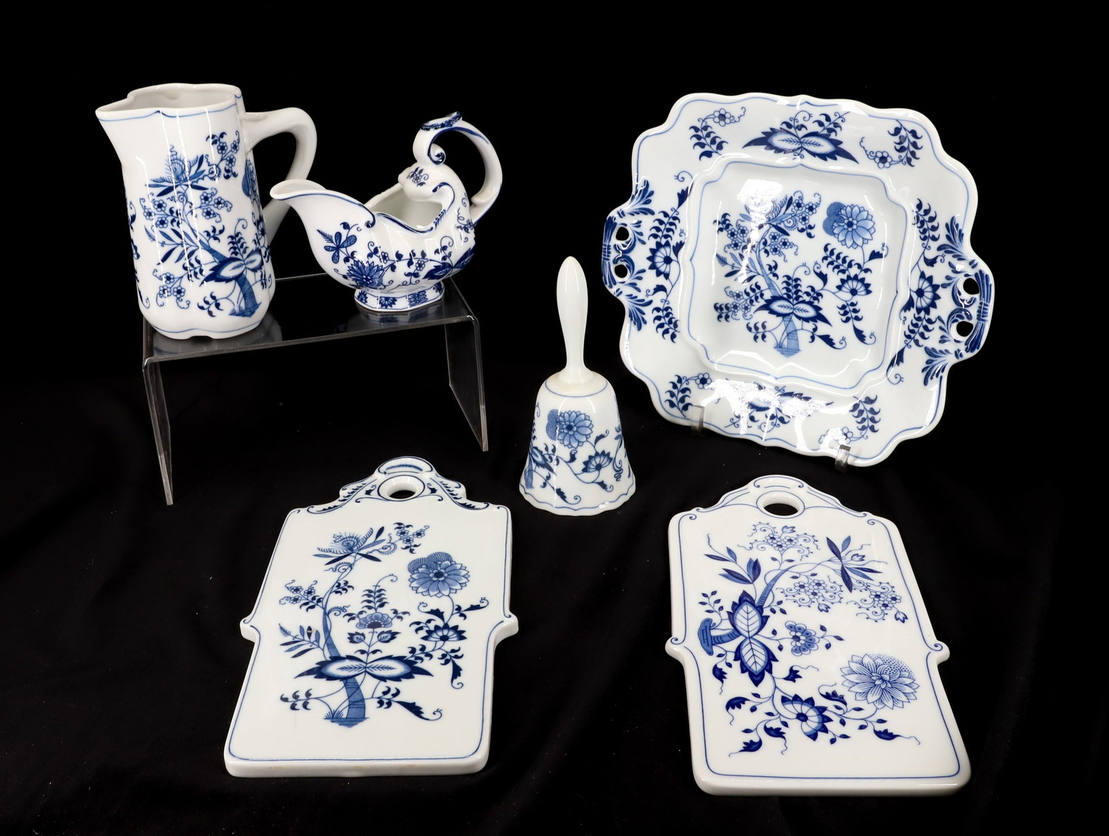 (6) BLUE DANUBE PORCELAIN SERVING PIECES: SQUARE OPEN HANDLE TRAY, TWO CUTTING BOARDS,PITCHER AND GRAVY BOAT AND BELL TRAY 10" X 9", CUTTING BOARDS 9 1/2" X 5 3/4" PLEASE READ CAREFULLY - Terms for Purchasing and Shipping of Auction Items. Pl