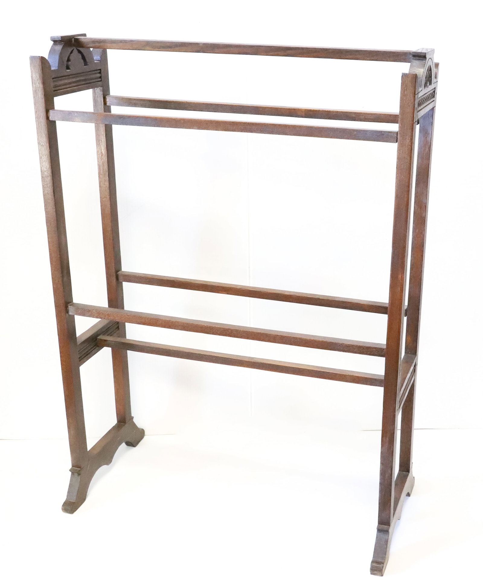 OAK QUILT RACK: OAK QUILT RACK WITH DESIGN SIDES PLEASE READ CAREFULLY - Terms for Purchasing and Shipping of Auction Items. Please read carefully before bidding. All payments for purchases will be made through LiveA
