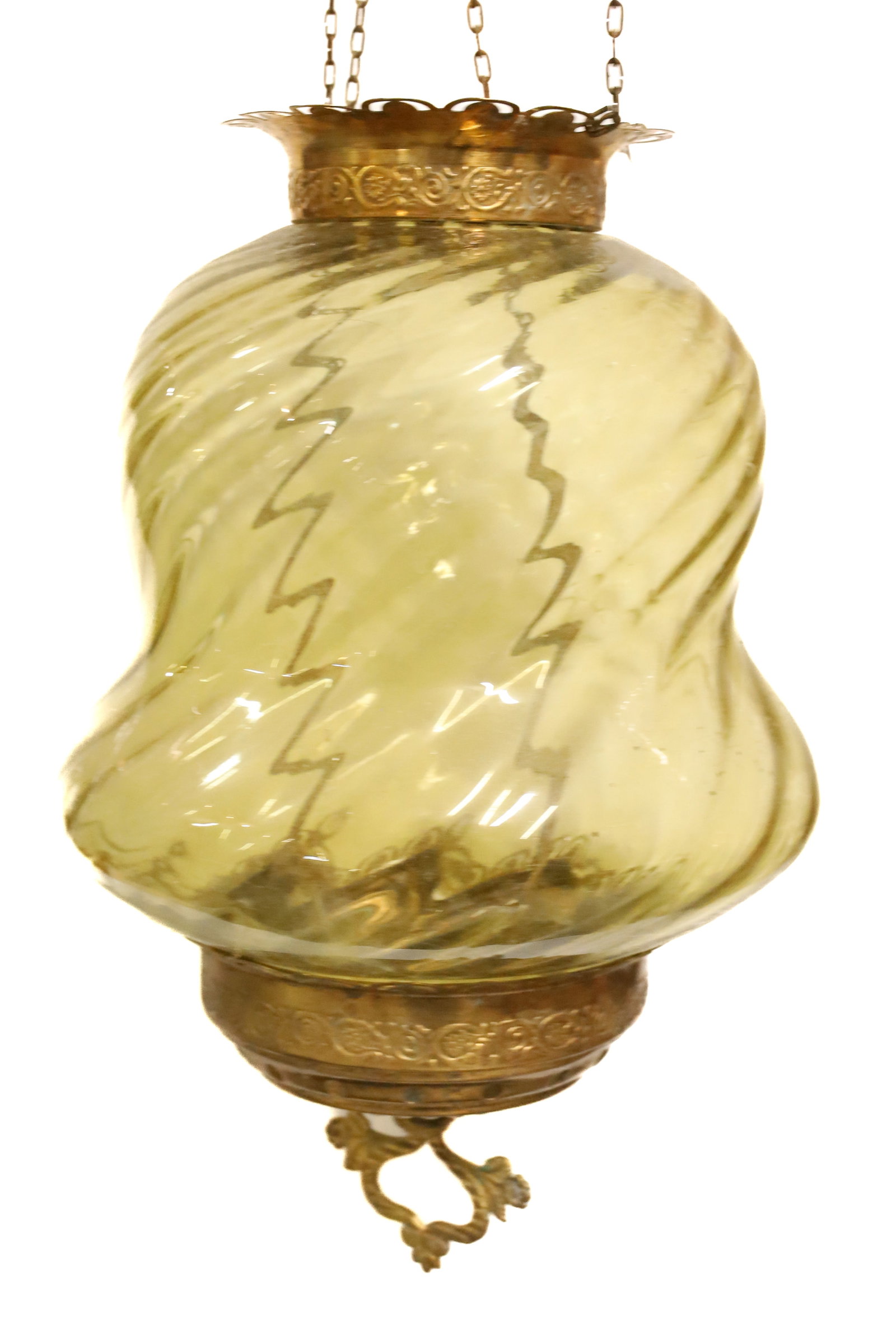 VICTORIAN HANGING LIGHT GREEN SHADE: SWIRLED RIB LIGHT GREEN SHADE WITH BRASS PULL DOWN FRAME NOT ELECTRIFIED NO BURNER 31" PLEASE READ CAREFULLY - Terms for Purchasing and Shipping of Auction Items. Please read carefully before bidding.