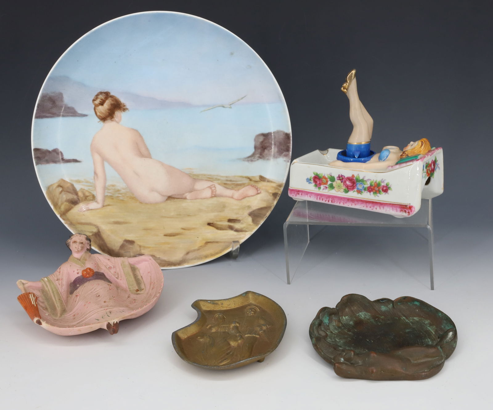 (5) VINTAGE NAUGHTIES AND HANDPAINTED NUDE: FRENCH HAND PAINTED PLATE OF NUDE AT THE SHORE WITH SEAGULL UNSIGNED, BRONZE NUDE ASHTRAY, SPELTER NAUGHTY ASHTRAY, SHAFER & VATER PINK GEISHA PIN DISH, JAPAN NAUGHTY ASHTRAY PLATE 10" DIA, 4 1/2" TO