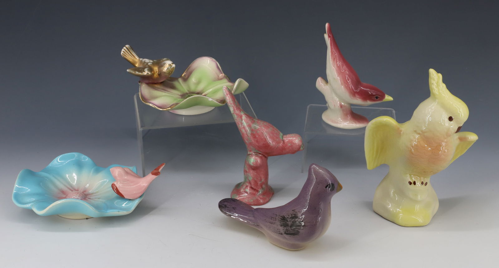 LOT OF (6) POTTERY BIRDS (1 of 4)