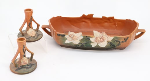 ROSEVILLE CONSOLE BOWL AND CANDLEHOLDERS