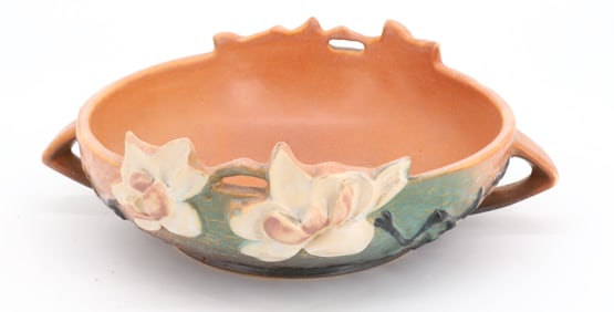 ROSEVILLE POTTERY MAGNOLIA BOWL
