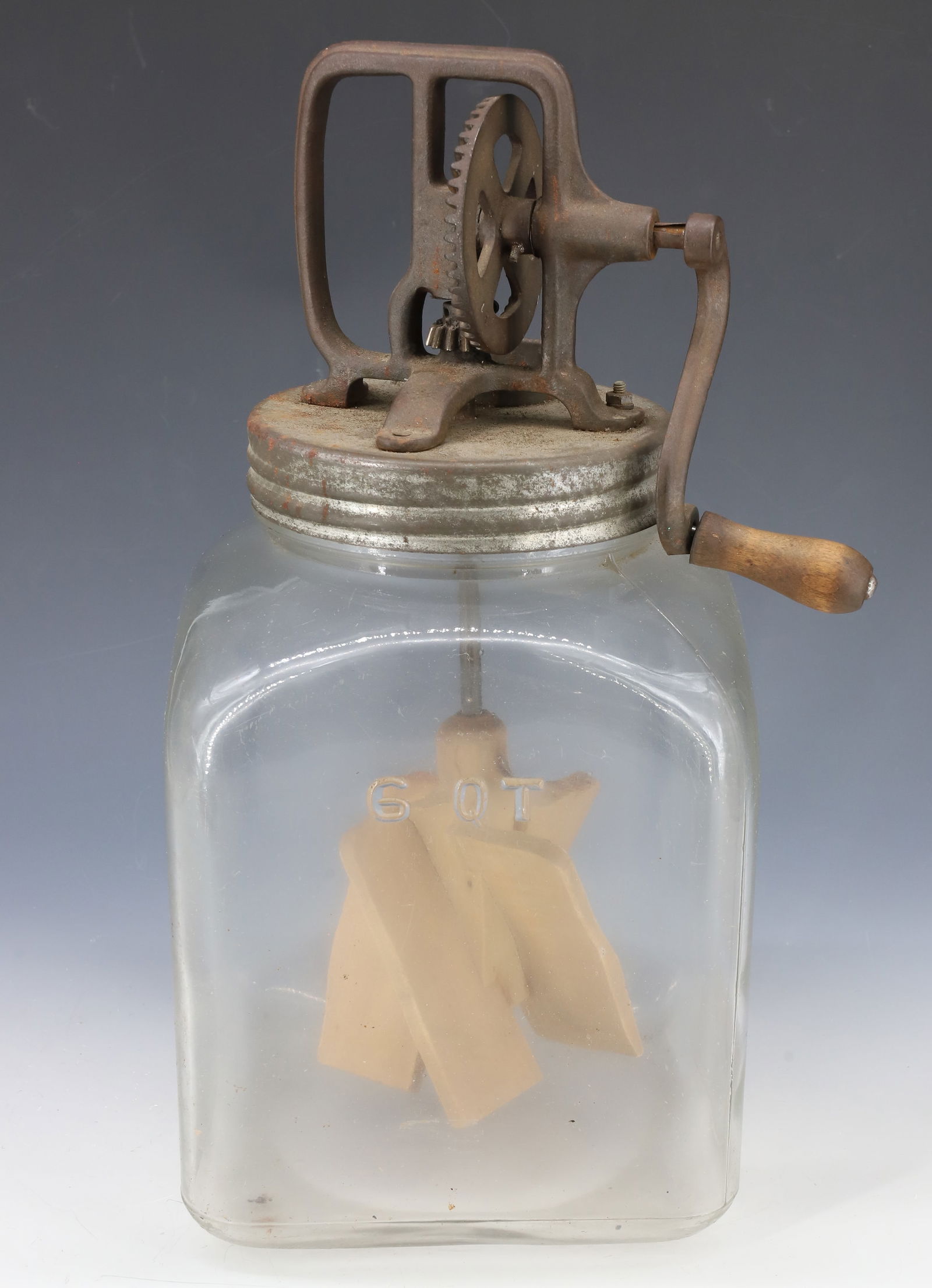 6 QUART GLASS BUTTER CHURN (1 of 3)