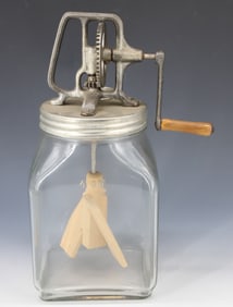 4 QUART GLASS BUTTER CHURN