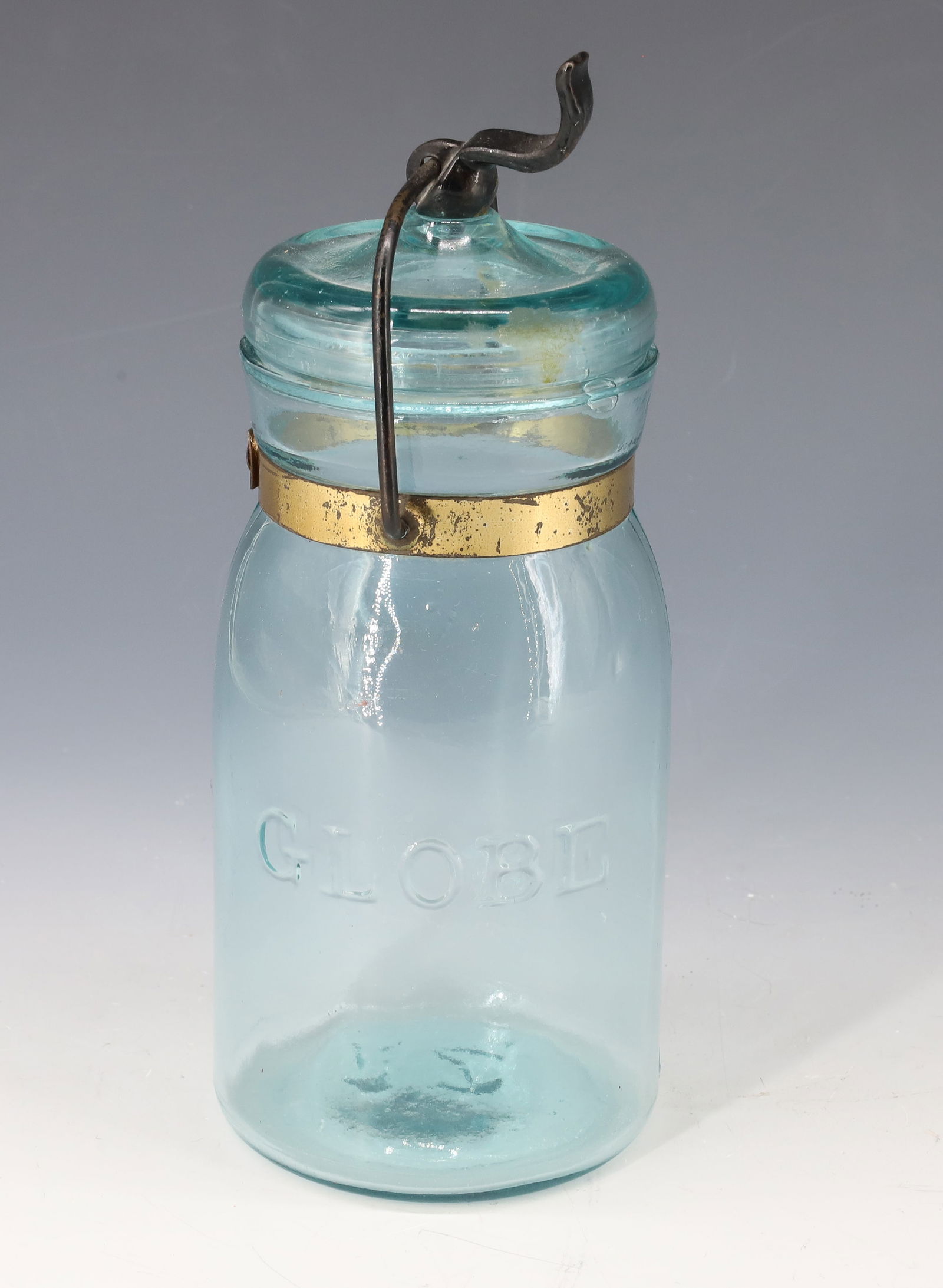 GLOBE AQUA FRUIT JAR (1 of 3)