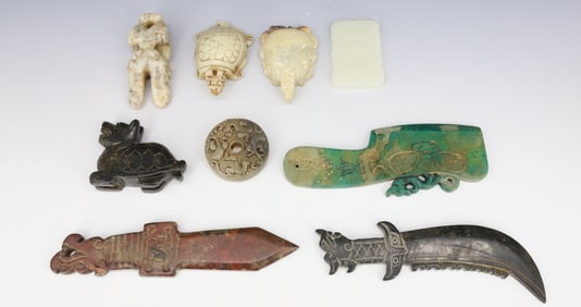 CARVED HARDSTONE AMULETS