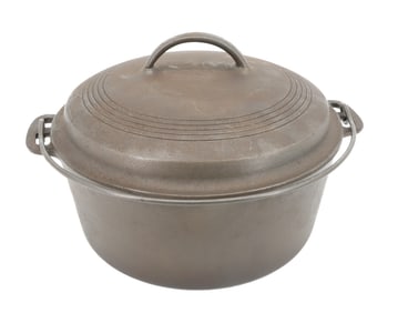 WAGNER WARE ROUND ROASTER, 1268B