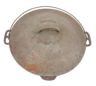 WAGNER WARE ROUND ROASTER, 10