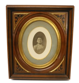 VICTORIAN PHOTOGRAPH AND FRAME