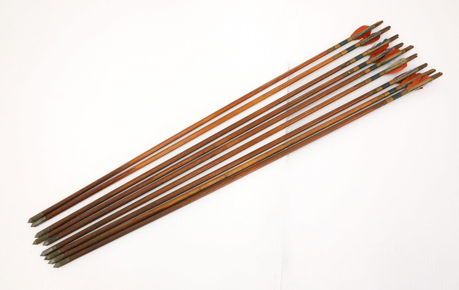 (9) EARLY WOODEN ARROWS: W.G. KENWORTHY, GLENN FALLS, NY - WOODEN WITH FEATHERS, 28" L PLEASE READ CAREFULLY - Terms for Purchasing and Shipping of Auction Items. Please read carefully before bidding. All payments for purchas