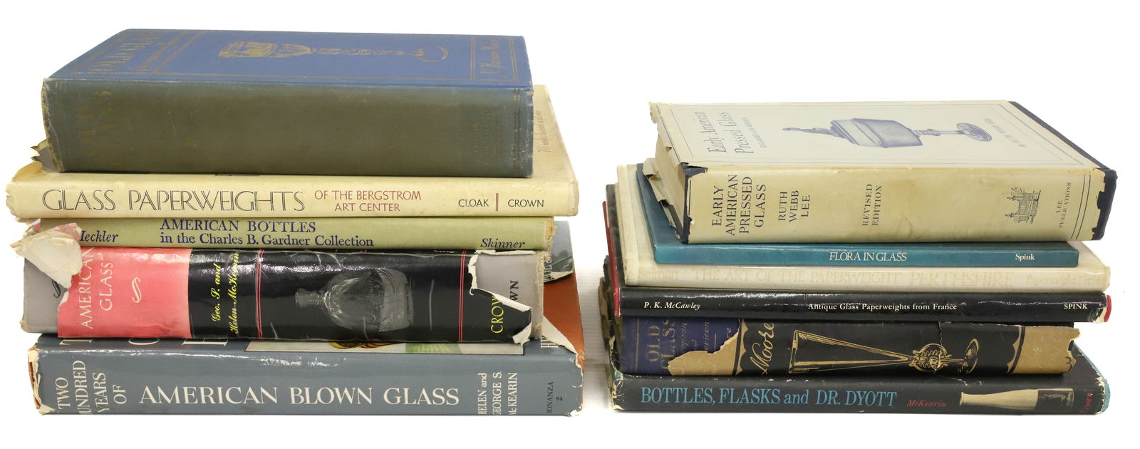 LOT OF GLASS, BOTTLES AND PAPERWEIGHT BOOKS: REFERENCE BOOKS ON VARIOUS ANTIQUE GLASS TOPICS. PLEASE READ CAREFULLY - Terms for Purchasing and Shipping of Auction Items. Please read carefully before bidding. All payments for purchases will be ma