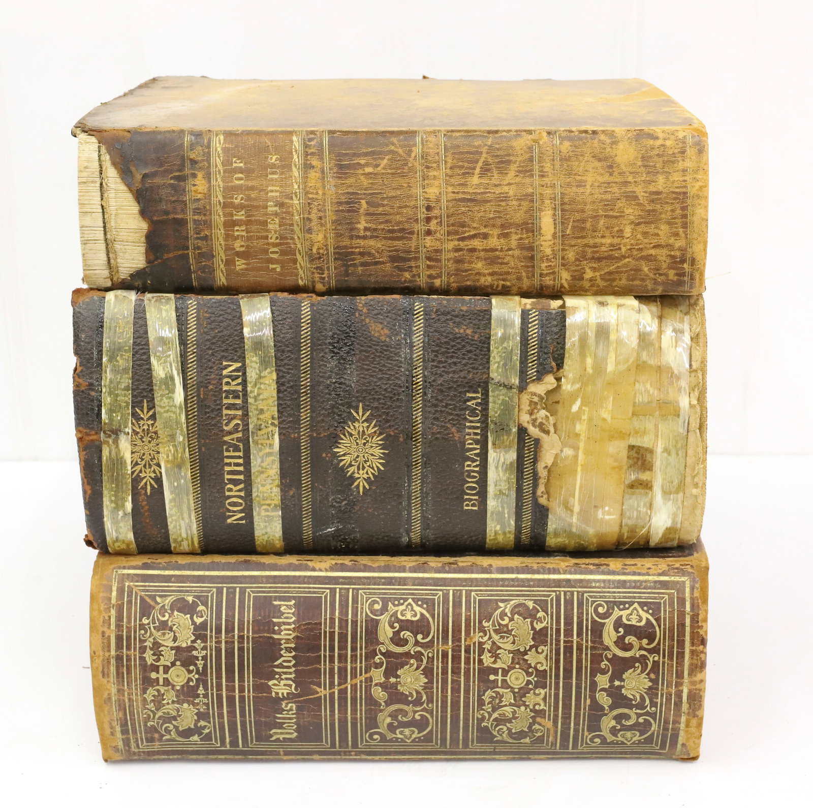 (2) 19TH C. RELIGIOUS TEXTS: GERMAN "VOLKS BILDERBIBEL" AND "THE GENUINE WORKS OF FLAVIUS JOSEPHUS". WITH, NORTHEASTERN PENNSYLVANIA BIOGRAPHICAL COMMEMORATIVE RECORD 1900. PLEASE READ CAREFULLY - Terms for Purchasing and Shippin