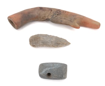 LOT OF NATIVE AMERICAN ARTIFACTS