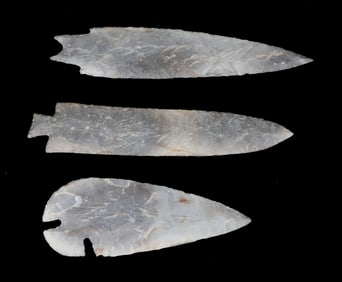 (3) FLINT ARROW / SPEARHEADS