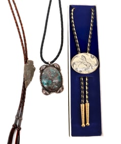 LOT OF VINTAGE BOLOS AND PENDANT