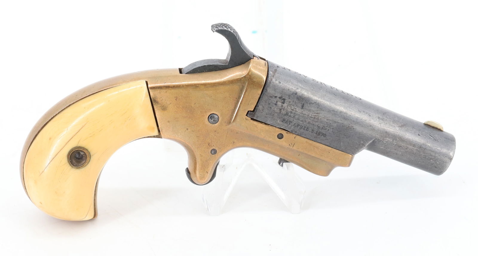 MARLIN "NEVER MISS" SINGLE SHOT MUFF PISTOL: .32 RF, SERIAL# 3563, 2 1/2" BARREL, ORIGINAL BONE GRIPS ANTIQUE OR BLACK POWDER, NO REGISTRATION OR TRANSFER REQUIRED PLEASE READ CAREFULLY BEFORE BIDDING. ALL PAYMENTS MUST BE MADE BEFORE ITEMS CAN