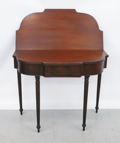 ANTIQUE MAHOGANY FLIP-TOP GAME TABLE