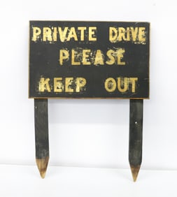 PAINTED WOODEN SIGN