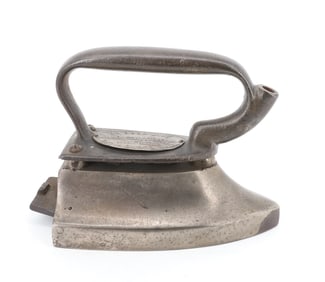 "THE ECONOMICAL" IRON