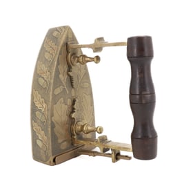 19TH C. GERMAN BOX IRON