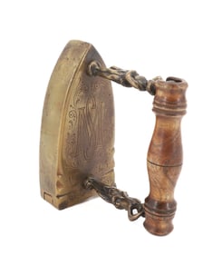 18TH C. EUROPEAN BOX IRON