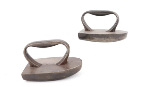 PAIR OF HAT IRONS