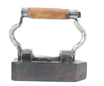 DETACHABLE HANDLE IRON