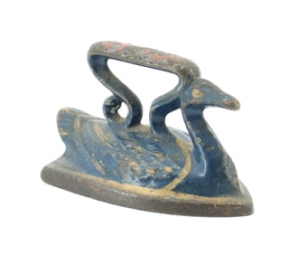 MINIATURE PAINTED SWAN IRON