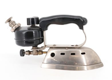 VINTAGE FUEL IRON