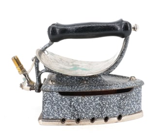 (2) DETACHABLE HANDLE SLEEVE IRONS