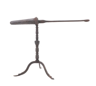 GOFFERING IRON ON TRIPOD BASE