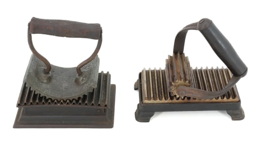 (2) HAND FLUTERS