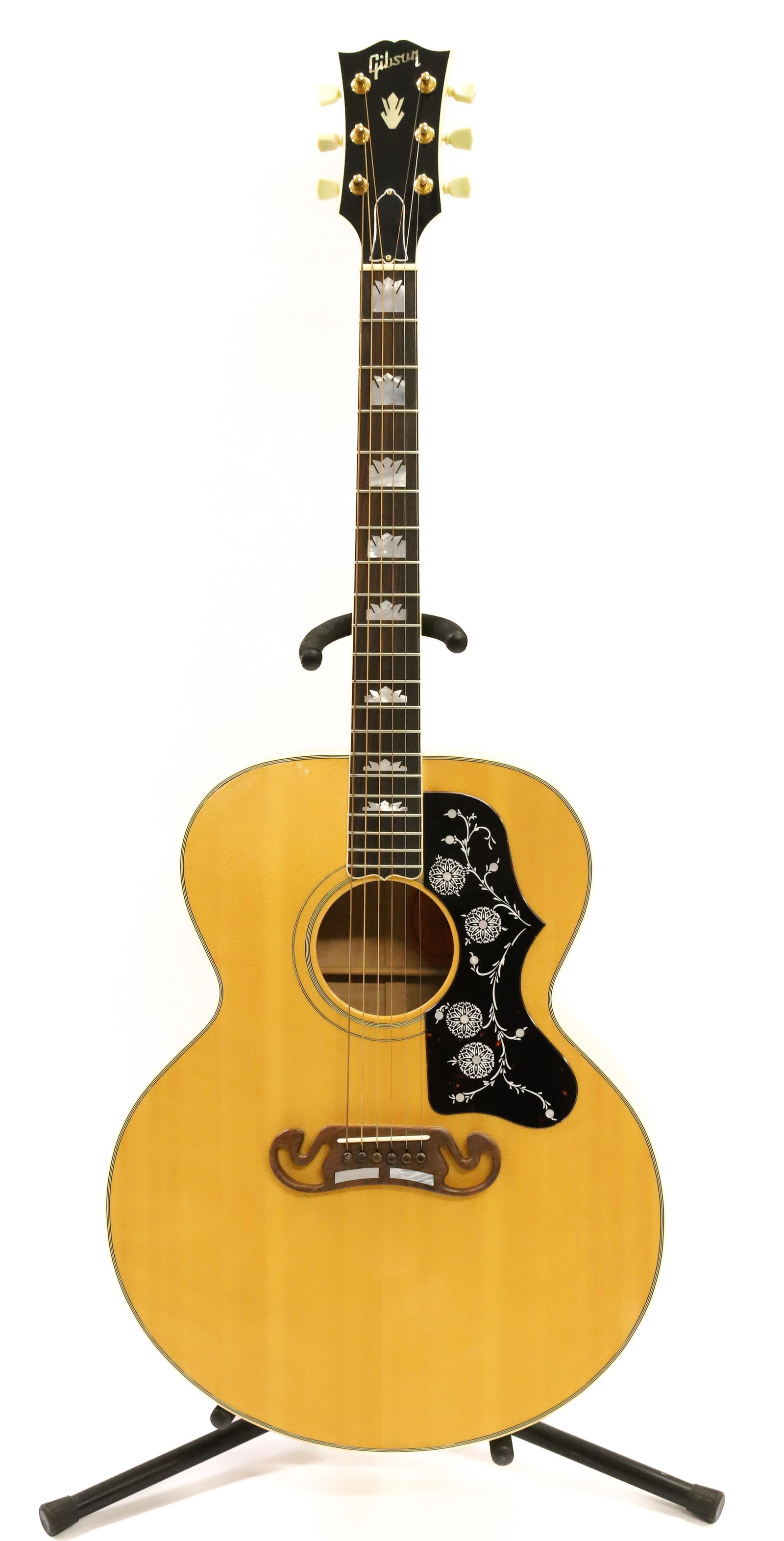 1995 GIBSON J200 GUITAR