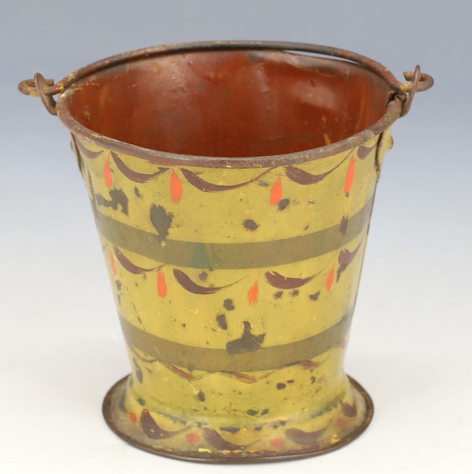 MINIATURE TOLEWARE PAIL, BUCKET (1 of 6)