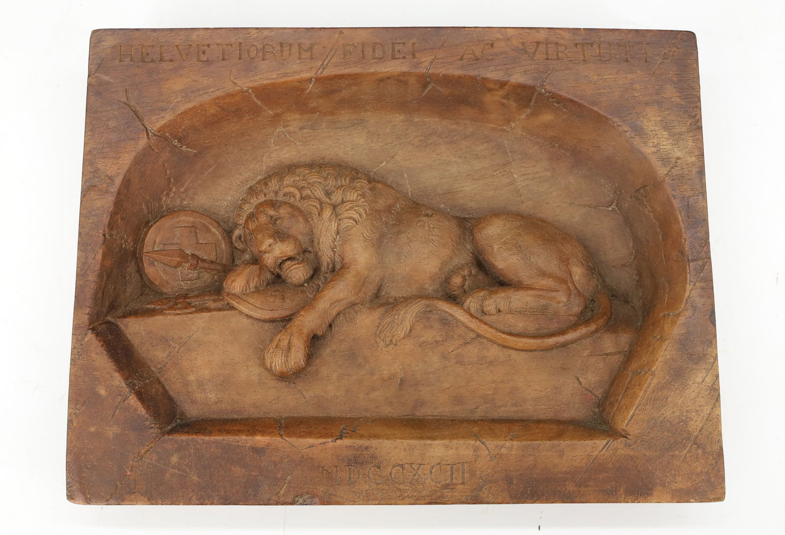 CARVED WOODEN WALL PLAQUE (1 of 3)