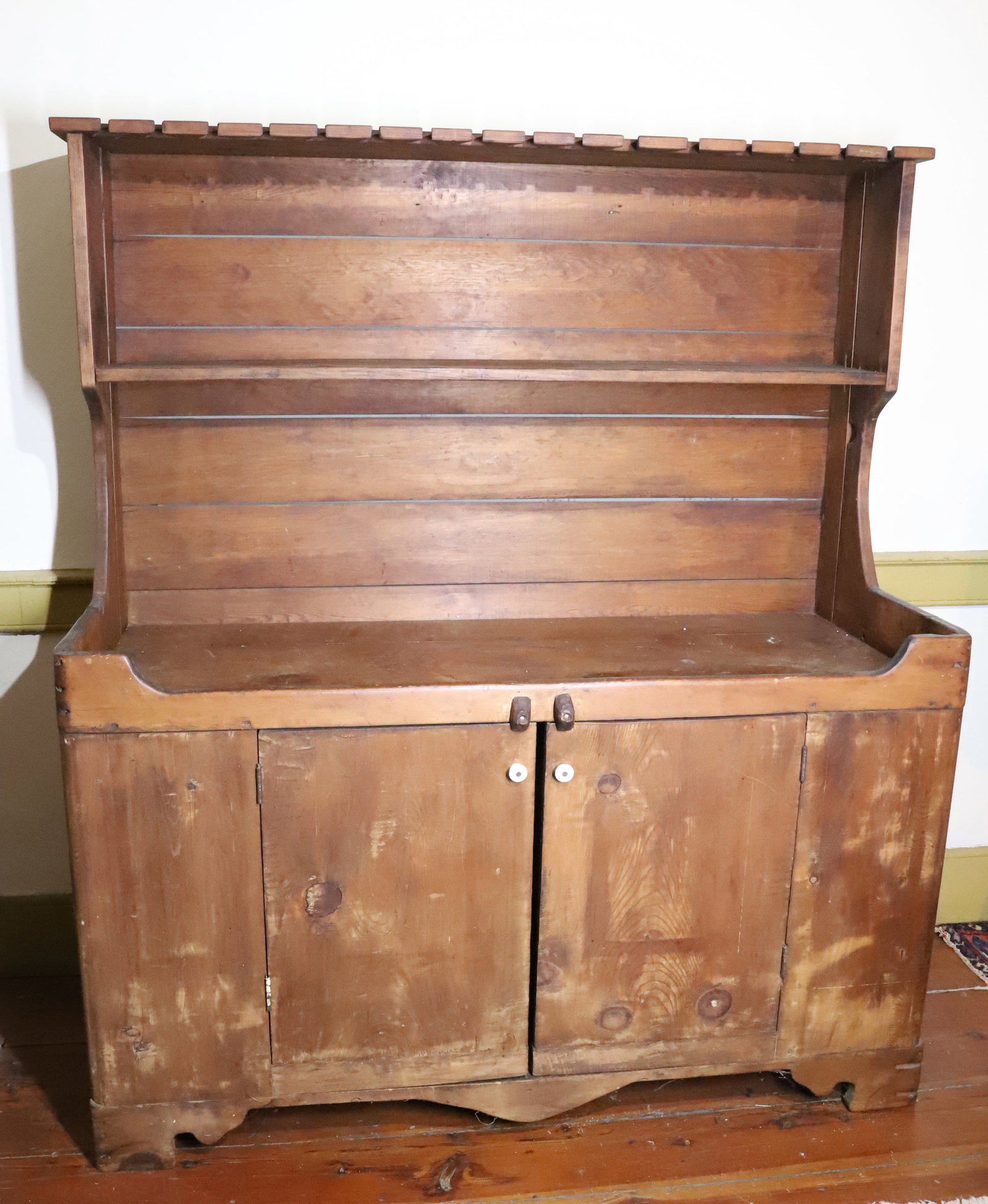 ANTIQUE COUNTRY DRY SINK (1 of 6)
