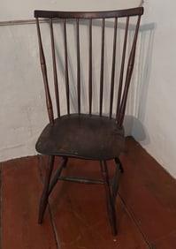 EARLY WINDSOR CHAIR