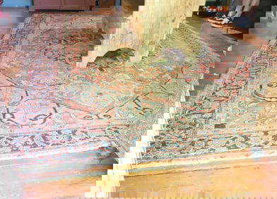 ANTIQUE HANDMADE ORIENTAL RUG