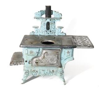 CAST IRON CRESCENT STOVE