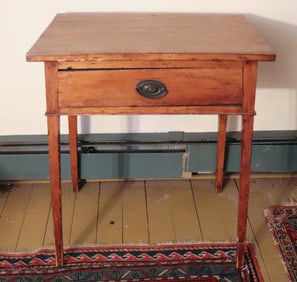 19TH C. ONE DRAWER STAND