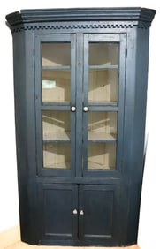 PAINTED COUNTRY CORNER CABINET