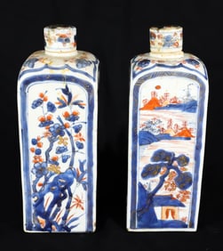 PAIR OF IMARI PORCELAIN BOTTLES