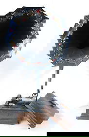 EDISON CYLINDER PHONOGRAPH WITH HORN (1 of 9)