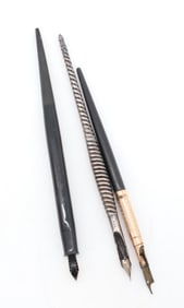 (3) ANTIQUE DIP PENS
