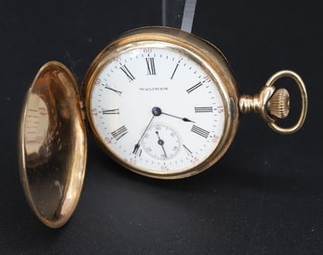 14K YELLOW GOLD WALTHAM LADIES POCKET WATCH