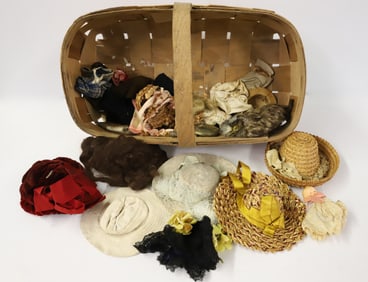 LOT OF ANTIQUE DOLL CLOTHES