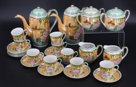 1930S JAPAN IRIDESCENT COFFEE SET