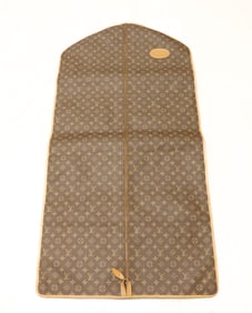 LOUIS VUITTON GARMENT BAG