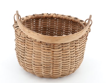 SWING-HANDLED GATHERING BASKET